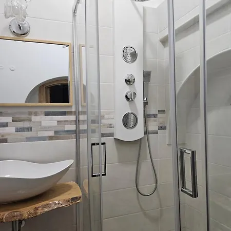 Trullo Aurora Boreale ألبيروبيللو