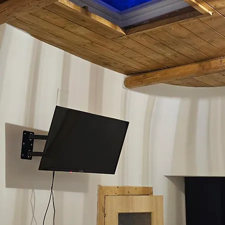 Trullo Aurora Boreale بيت للعطل *